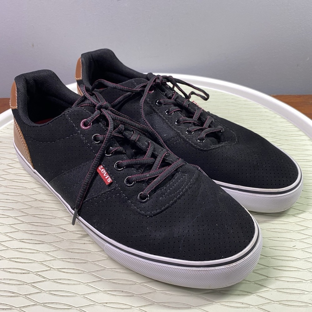Levi's Miles Comfortable Men's‎ Tie Up Shoes Sneakers Black Size 10 EUC